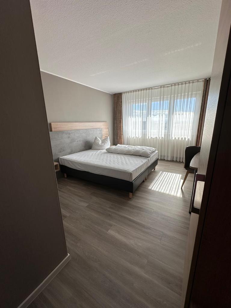 Rheinhessen Inn Gmbh Wörrstadt エクステリア 写真