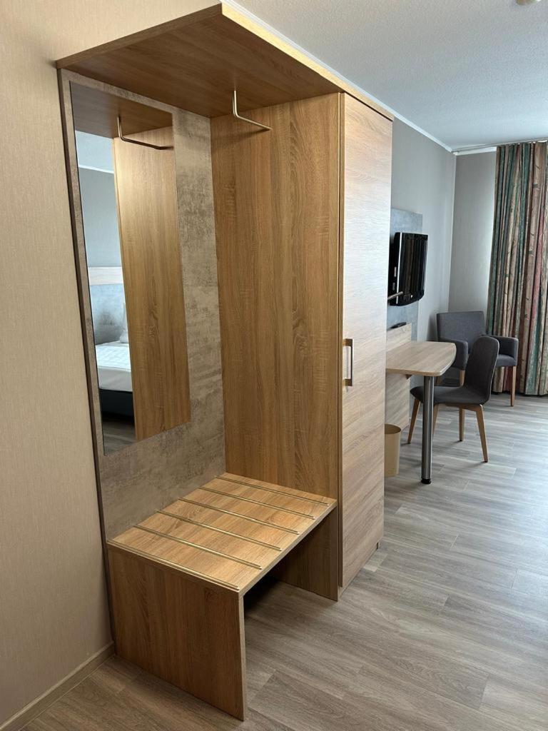 Rheinhessen Inn Gmbh Wörrstadt エクステリア 写真
